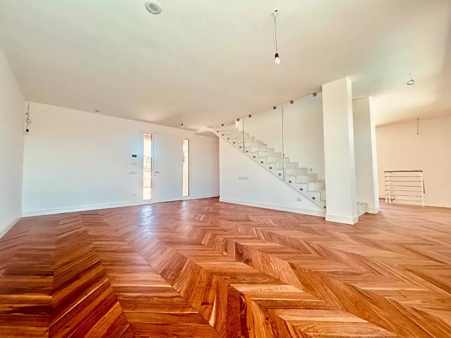 Immagine 6 di Villa in vendita  a Montelupo Fiorentino