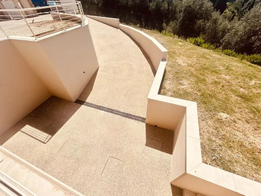 Immagine 40 di Villa in vendita  a Montelupo Fiorentino