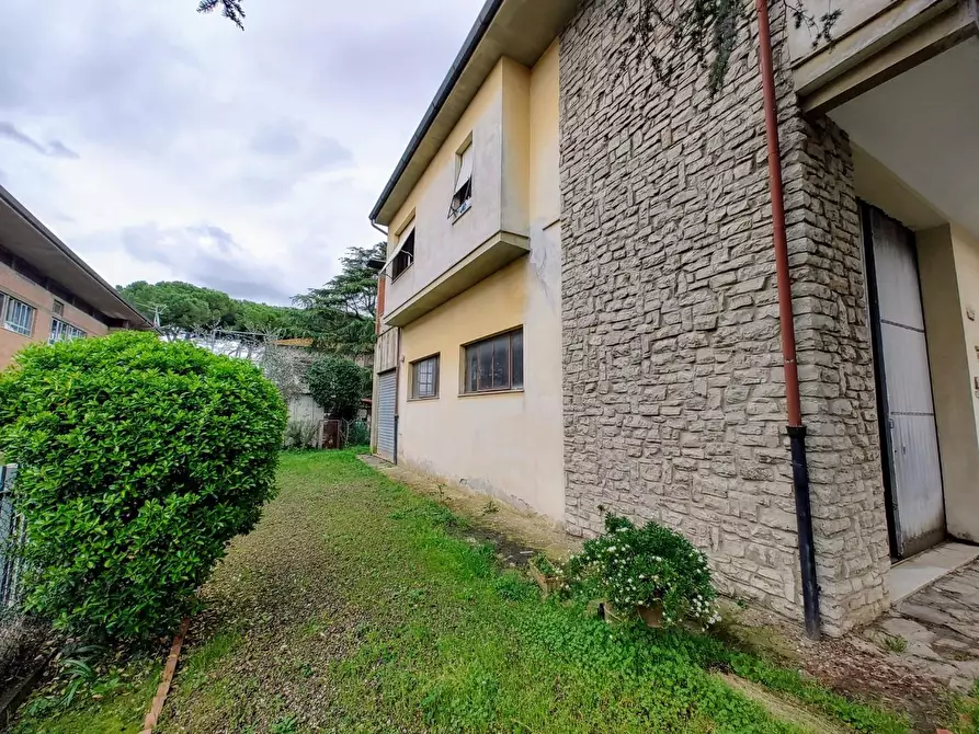 Immagine 6 di Casa indipendente in vendita  a Ponsacco