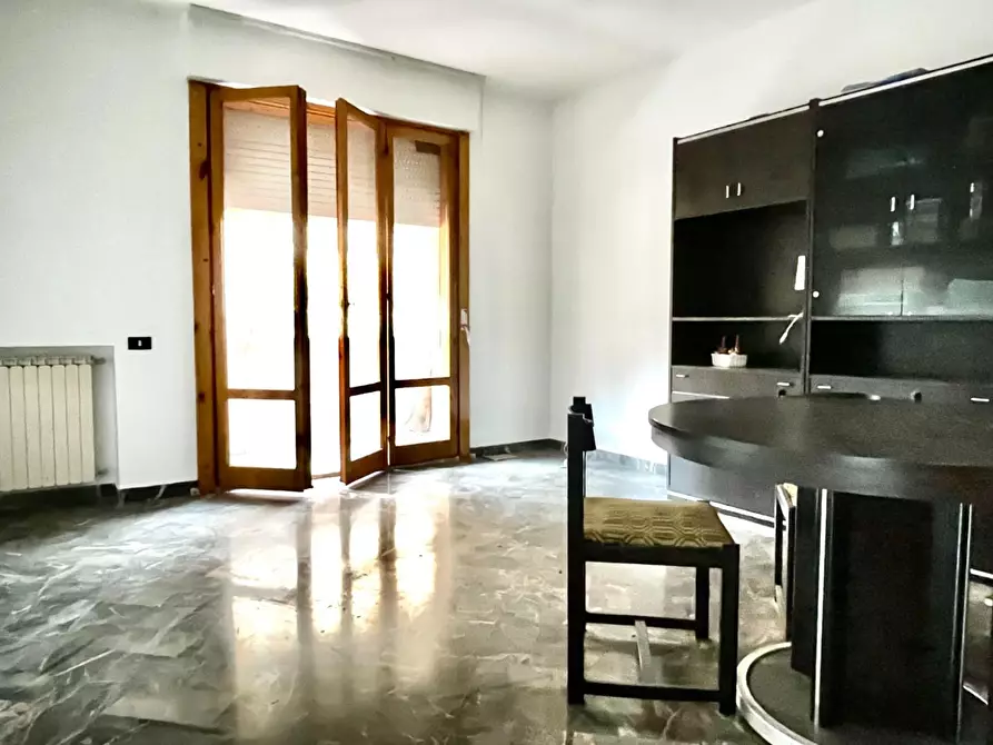 Immagine 8 di Appartamento in vendita  a Siena