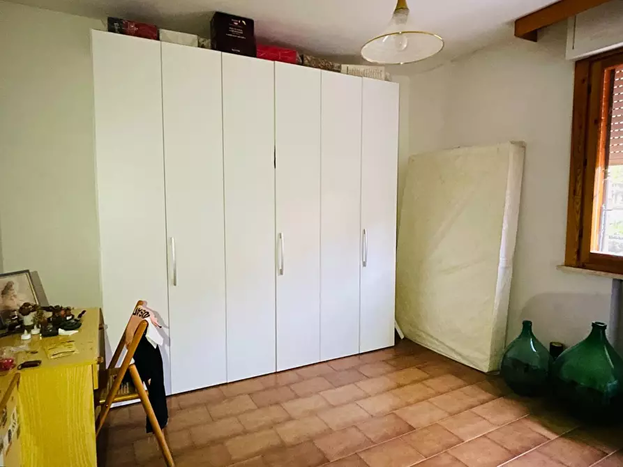 Immagine 18 di Appartamento in vendita  a Siena