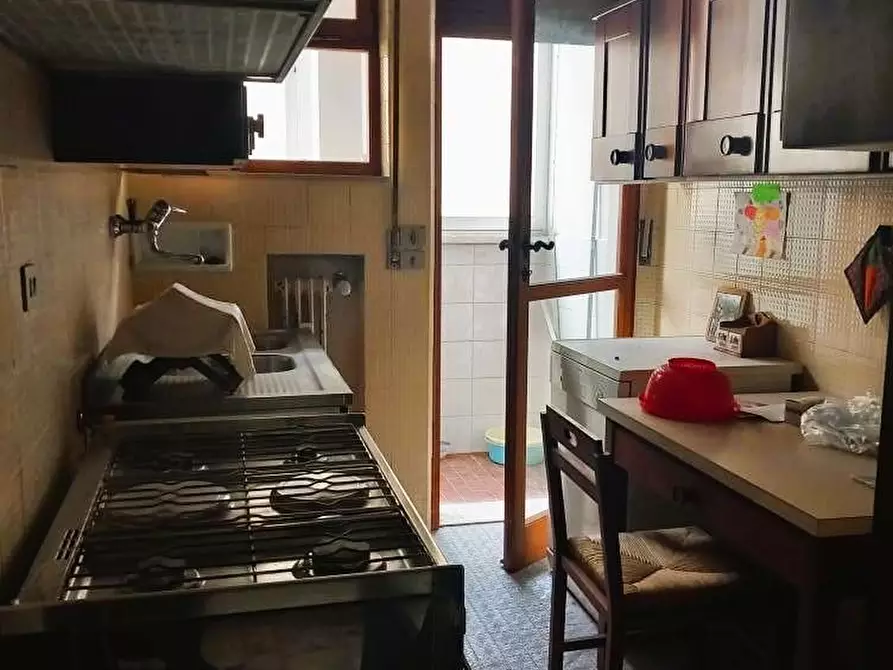 Immagine 11 di Appartamento in vendita  a Pisa