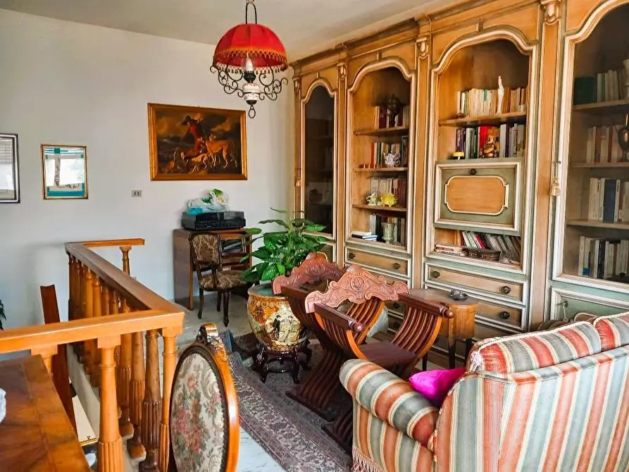 Immagine 9 di Appartamento in vendita  a Pisa