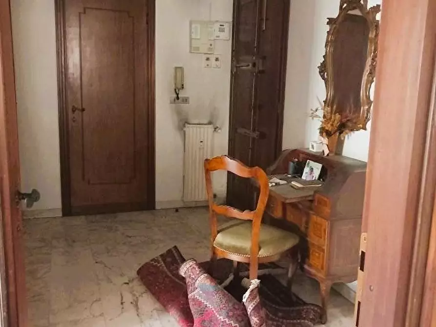 Immagine 10 di Appartamento in vendita  a Pisa