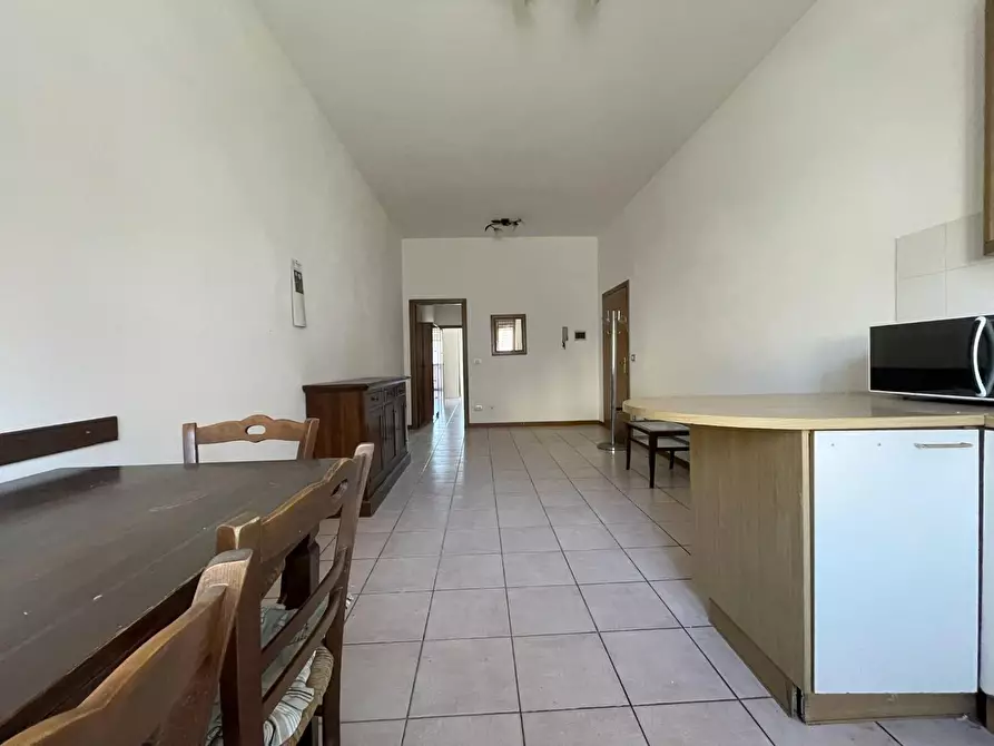 Immagine 7 di Appartamento in vendita  a Siena