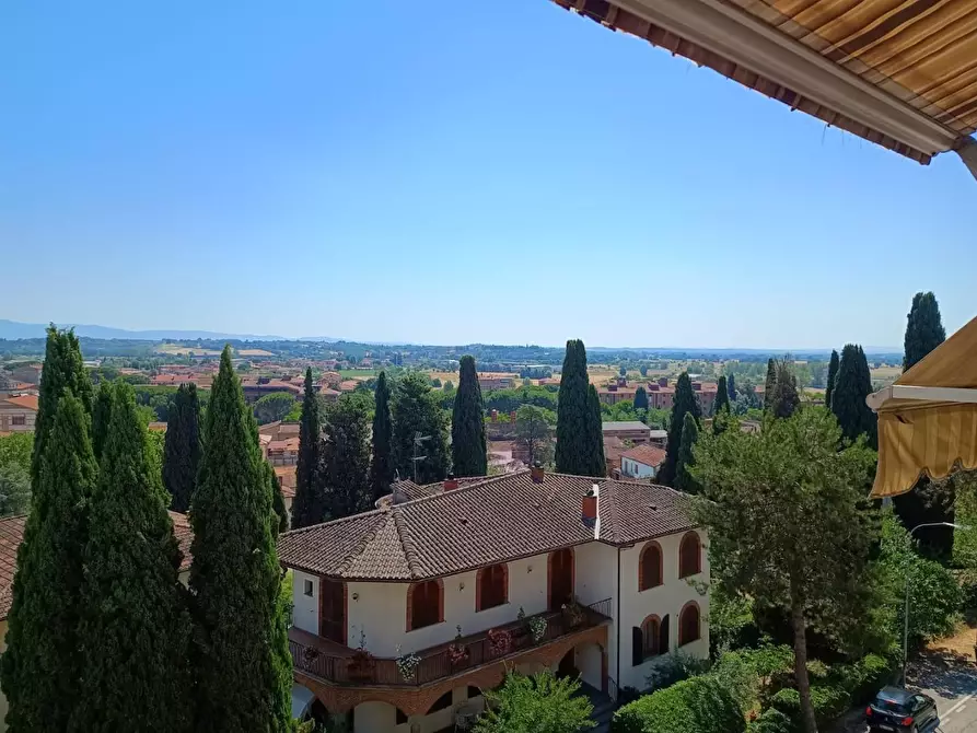 Immagine 9 di Appartamento in vendita  a Sinalunga