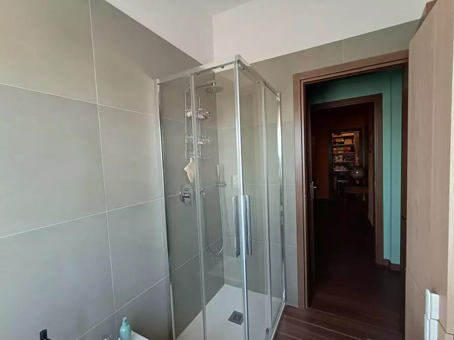Immagine 31 di Appartamento in vendita  a Sinalunga