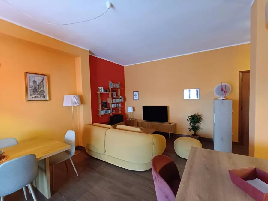 Immagine 2 di Appartamento in vendita  a Sinalunga