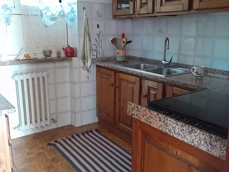 Immagine 11 di Appartamento in vendita  a Collesalvetti