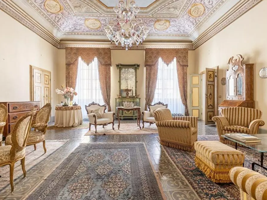 Immagine 1 di Appartamento in vendita  a Pisa