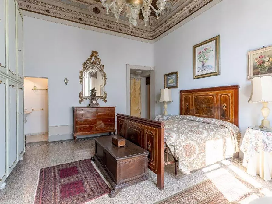 Immagine 9 di Appartamento in vendita  a Pisa