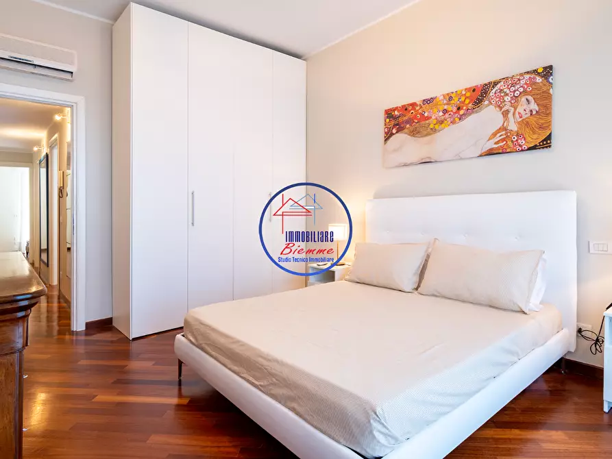 Immagine 20 di Villetta a schiera in affitto  a Viareggio