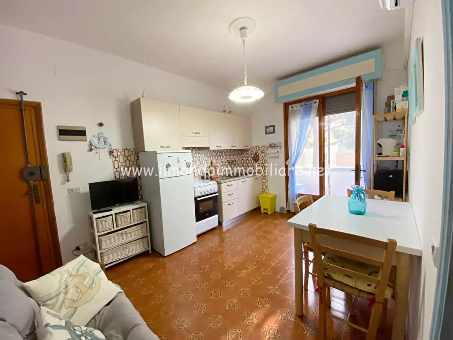 Immagine 3 di Appartamento in vendita  a Rosignano Marittimo