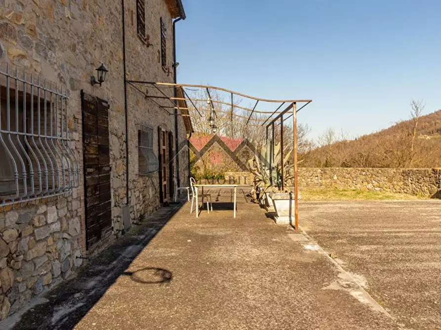 Immagine 3 di Casa indipendente in vendita  a Castelnuovo Val Di Cecina