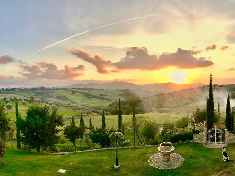 Immagine 7 di Villa in vendita  a Pomarance