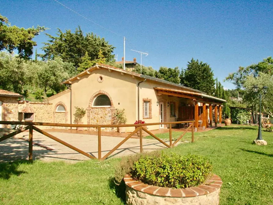 Immagine 61 di Villa in vendita  a Pomarance