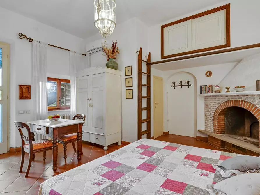 Immagine 84 di Villa in vendita  a Pomarance