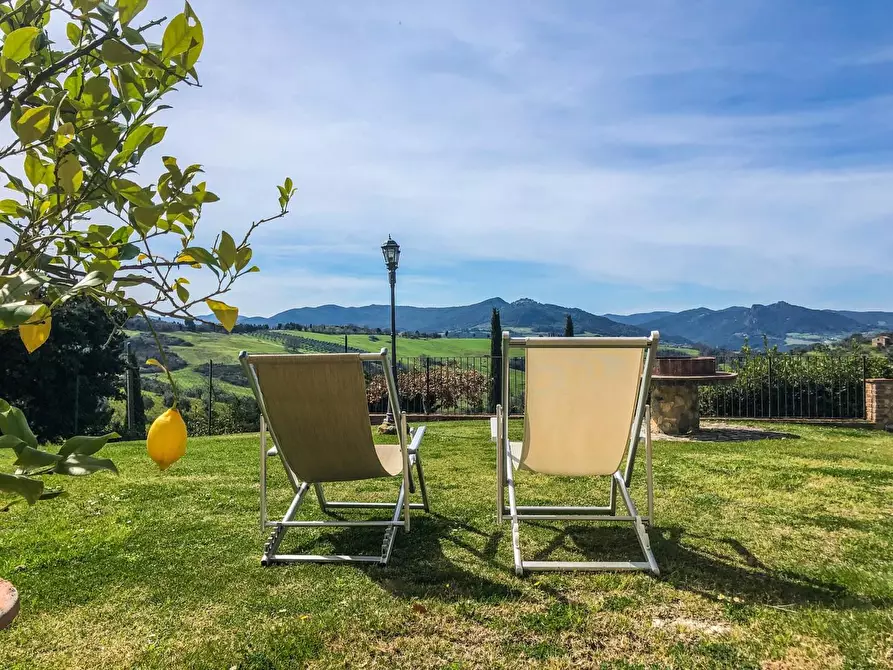 Immagine 8 di Villa in vendita  a Pomarance