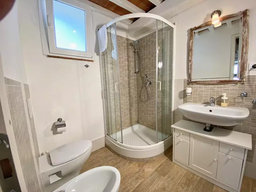 Immagine 45 di Villa in vendita  a Pomarance