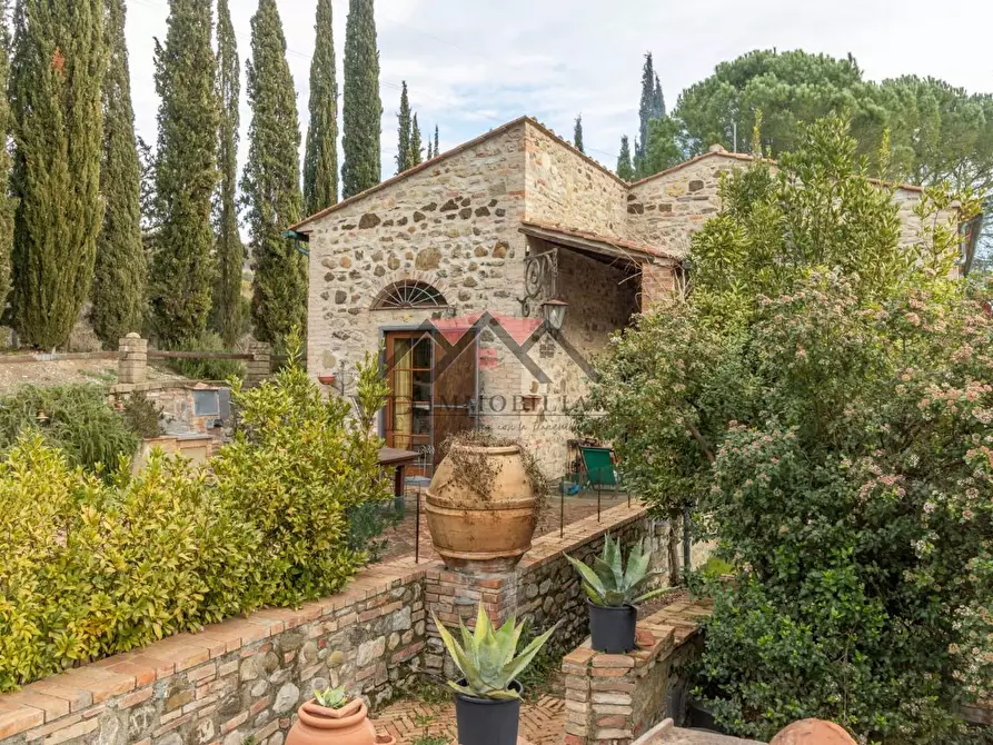 Immagine 80 di Casa indipendente in vendita  a Volterra
