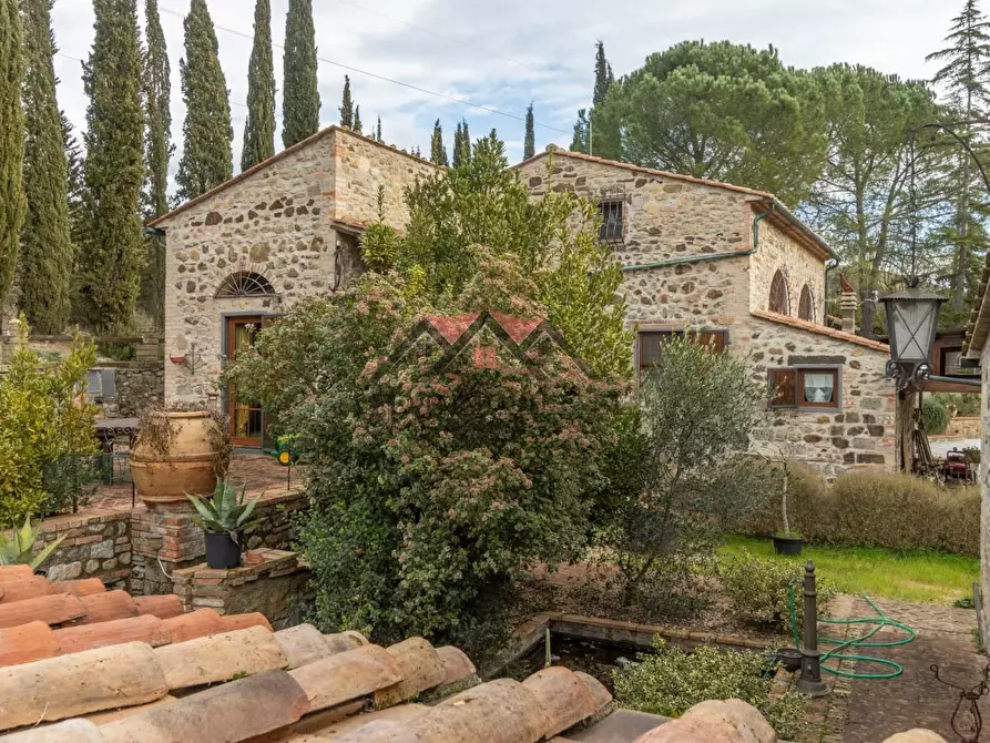 Immagine 81 di Casa indipendente in vendita  a Volterra