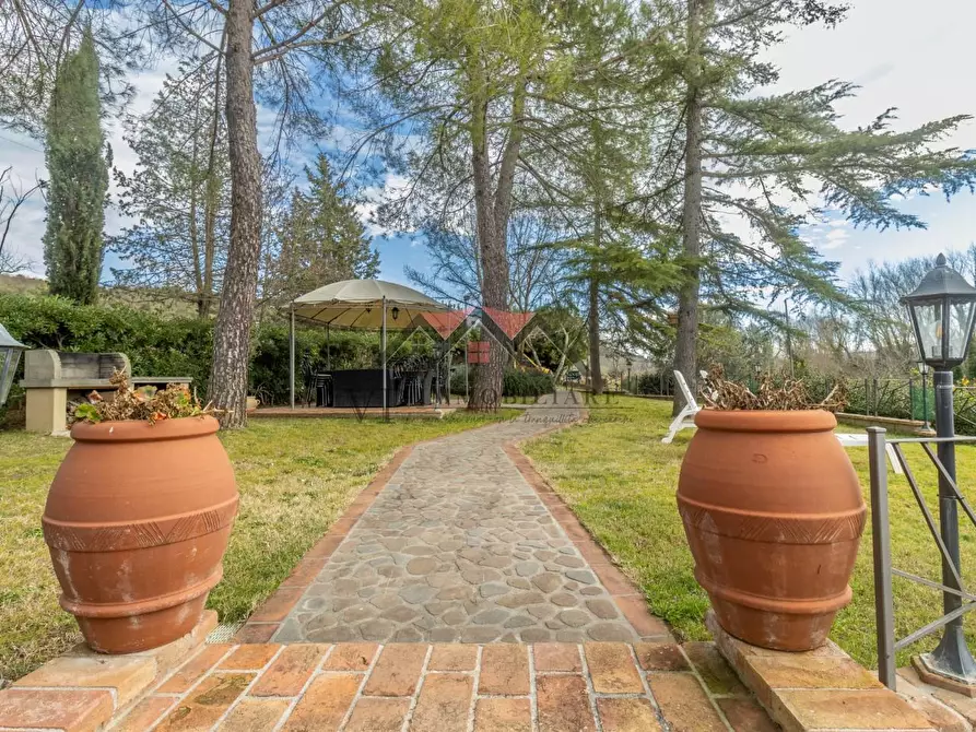 Immagine 60 di Casa indipendente in vendita  a Volterra