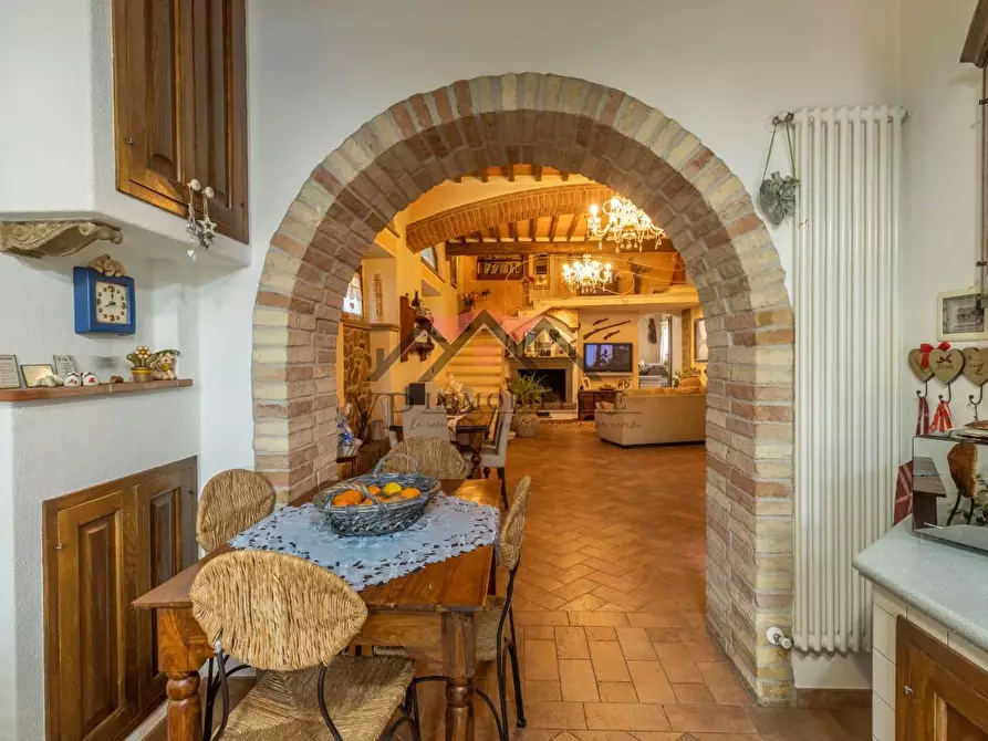 Immagine 27 di Casa indipendente in vendita  a Volterra