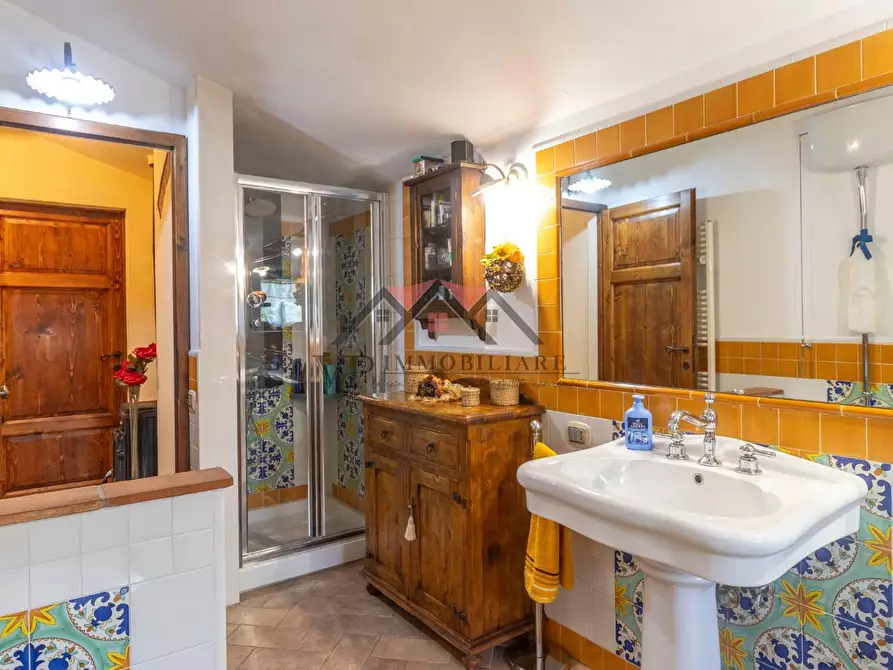 Immagine 50 di Casa indipendente in vendita  a Volterra