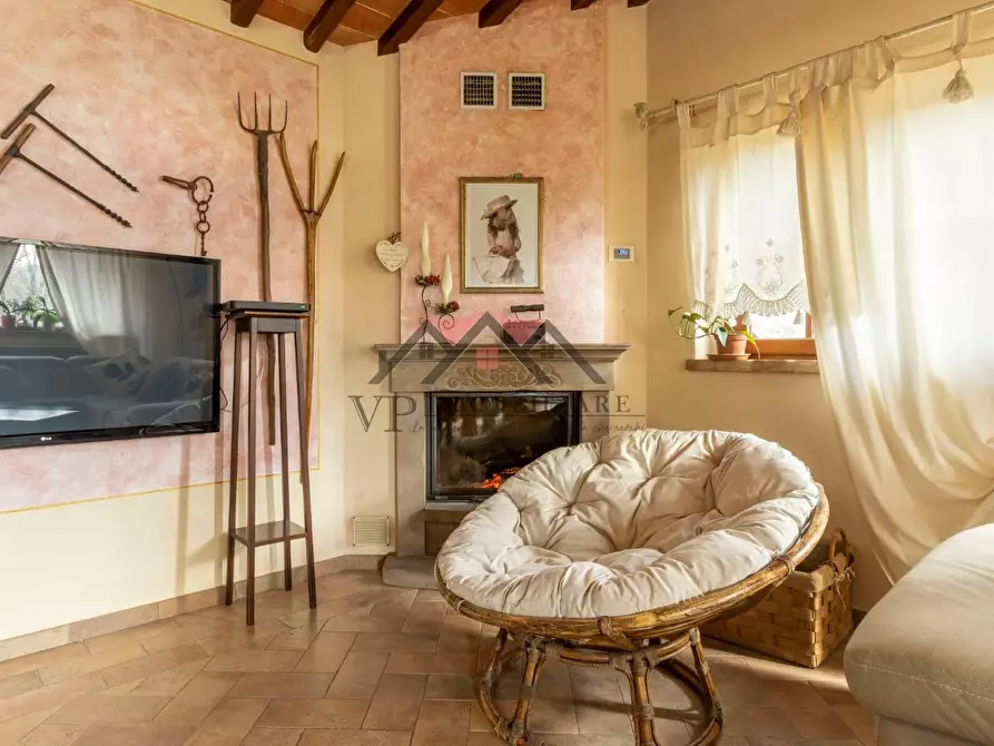 Immagine 39 di Casa indipendente in vendita  a Volterra