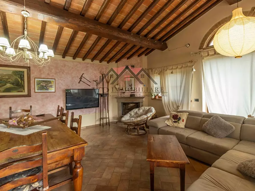 Immagine 37 di Casa indipendente in vendita  a Volterra