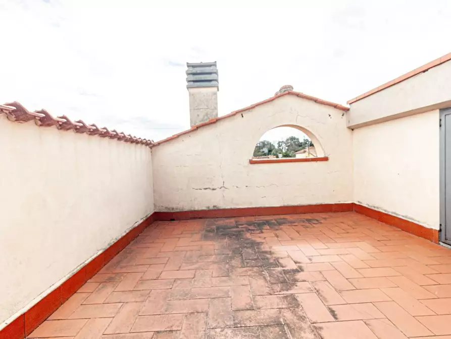 Immagine 21 di Villa in vendita  a San Giuliano Terme