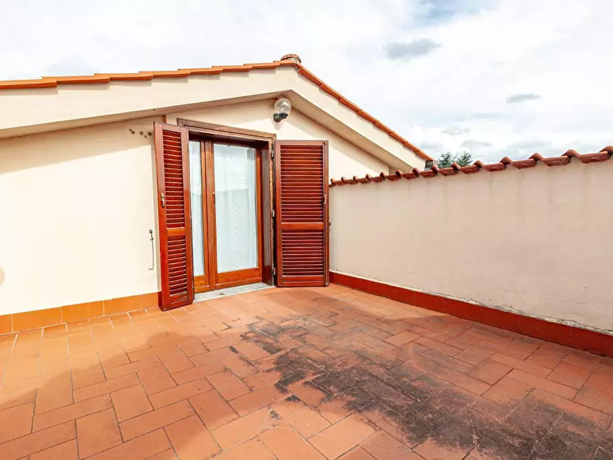 Immagine 22 di Villa in vendita  a San Giuliano Terme