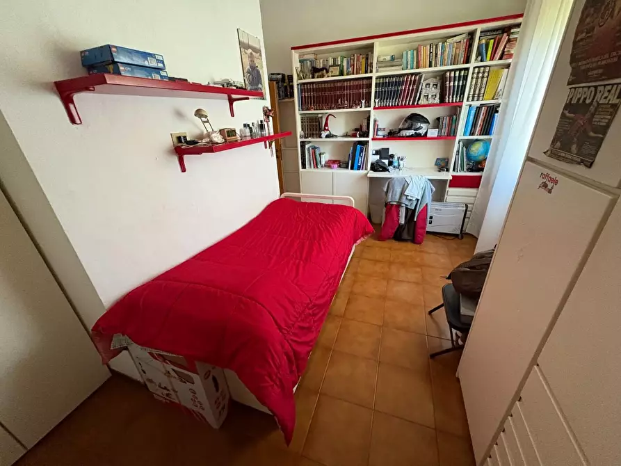 Immagine 26 di Casa indipendente in vendita  a Monteriggioni