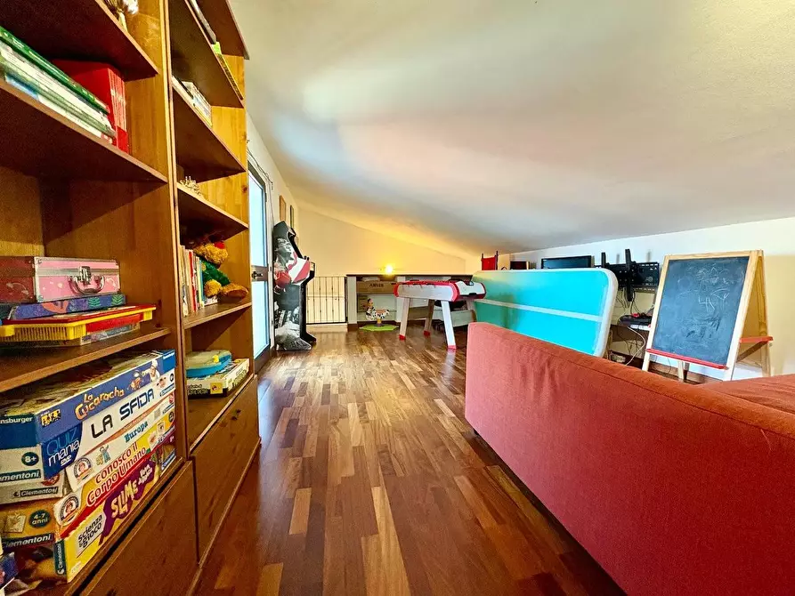 Immagine 25 di Terratetto in vendita  a Cascina