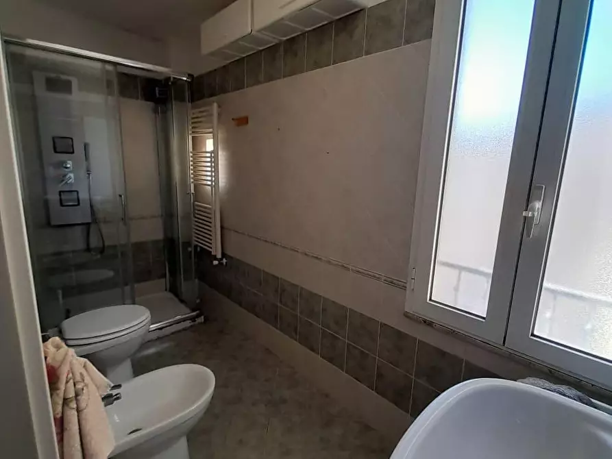 Immagine 10 di Appartamento in vendita  a Livorno