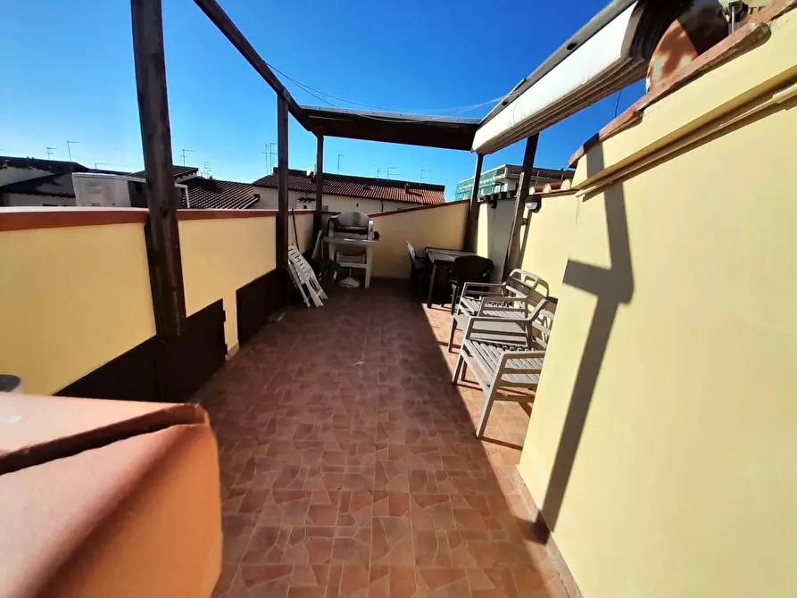 Immagine 1 di Appartamento in vendita  a Livorno
