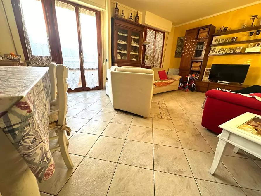 Immagine 3 di Appartamento in vendita  a Vinci