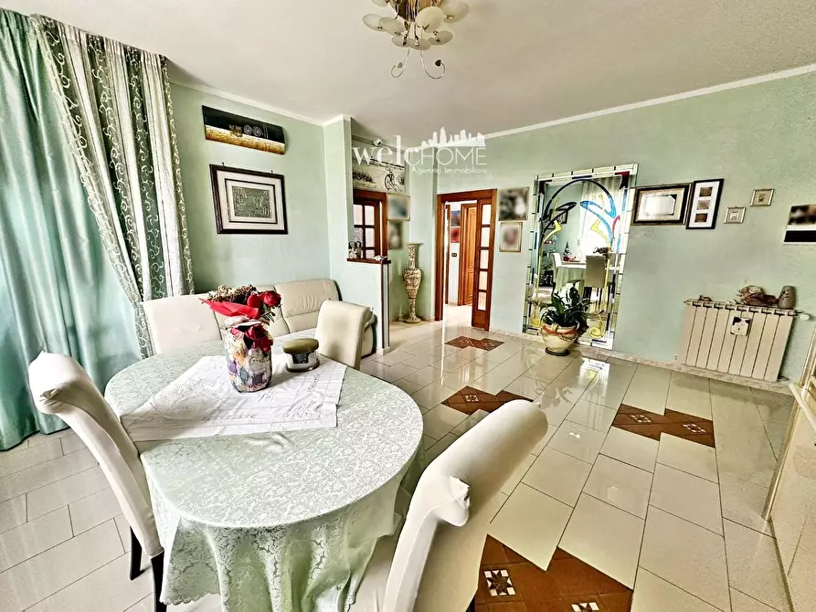 Immagine 2 di Appartamento in vendita  a Campi Bisenzio