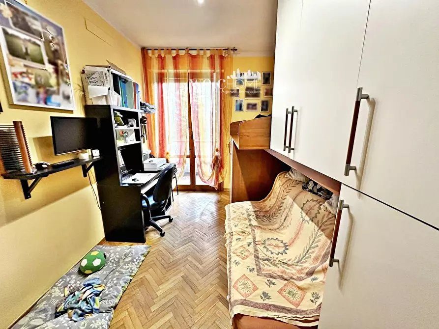 Immagine 11 di Appartamento in vendita  a Campi Bisenzio