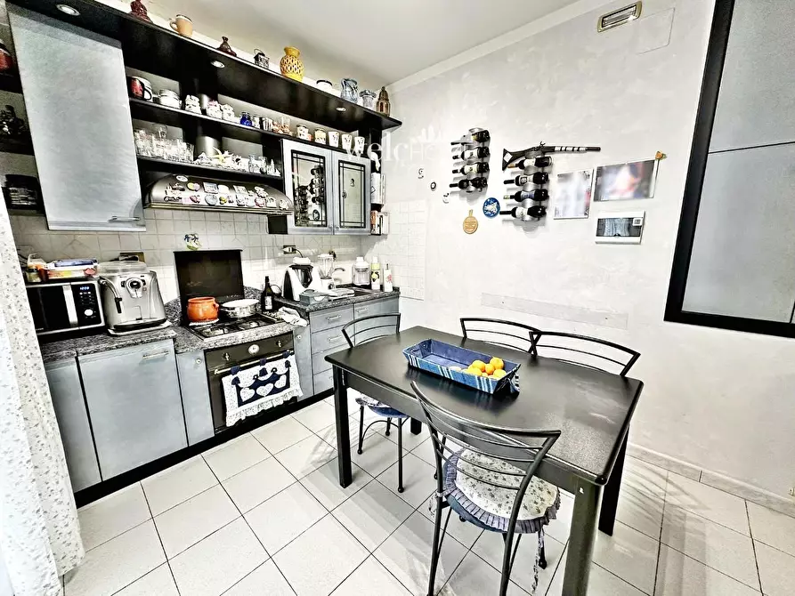 Immagine 4 di Appartamento in vendita  a Campi Bisenzio