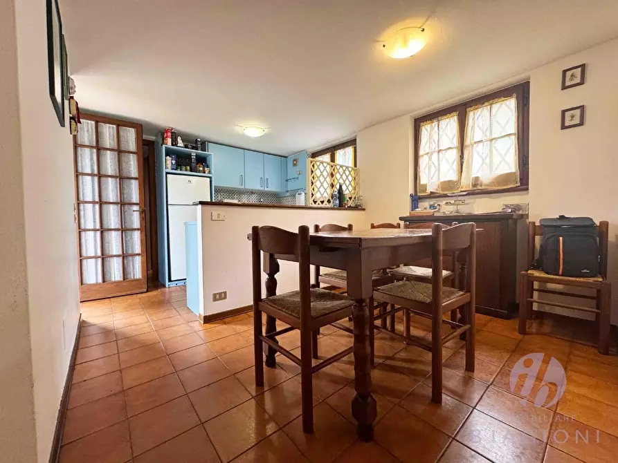 Immagine 11 di Casa indipendente in vendita  a Forte Dei Marmi