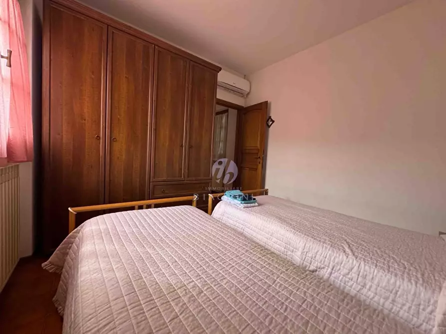 Immagine 24 di Casa indipendente in vendita  a Forte Dei Marmi