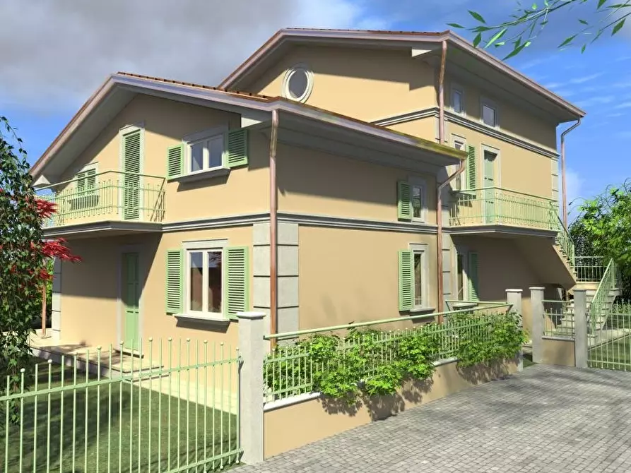 Immagine 6 di Appartamento in vendita  a Carrara