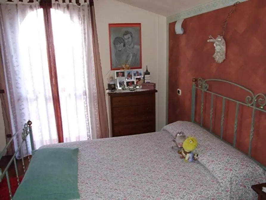 Immagine 22 di Villetta a schiera in vendita  a Massa