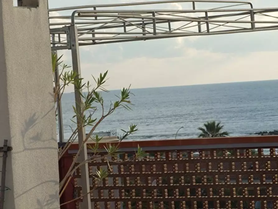 Immagine 5 di Mansarda in vendita  a Massa