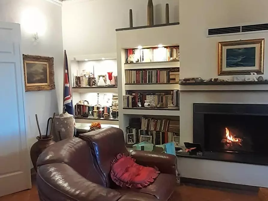 Immagine 21 di Casa bifamiliare in vendita  a San Giuliano Terme