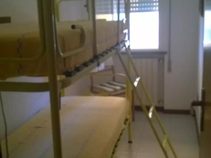 Immagine 5 di Appartamento in affitto  a Camaiore