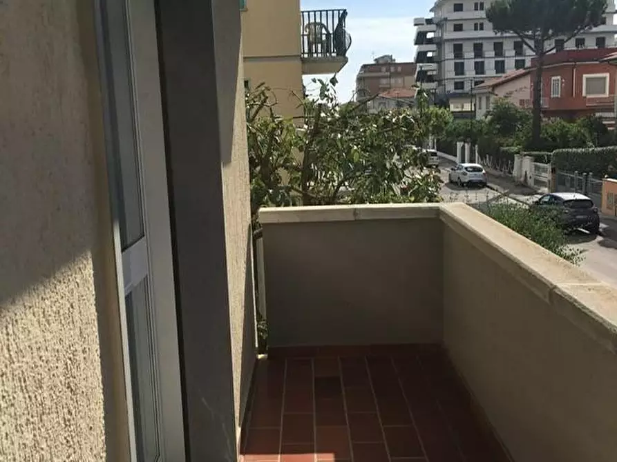 Immagine 11 di Appartamento in affitto  a Camaiore