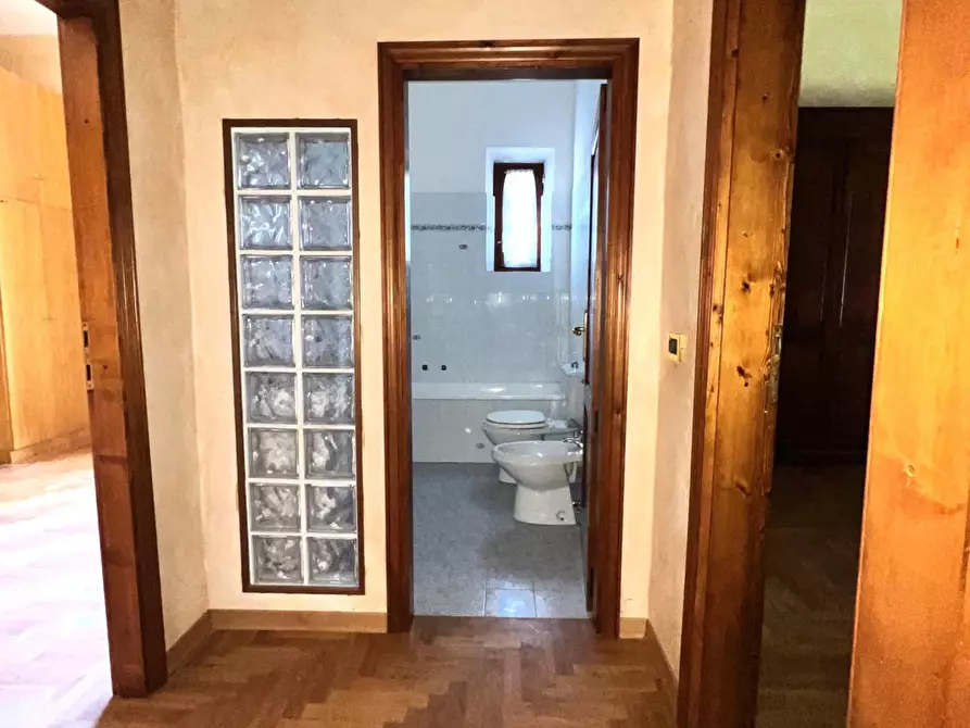 Immagine 33 di Appartamento in vendita  a Montelupo Fiorentino