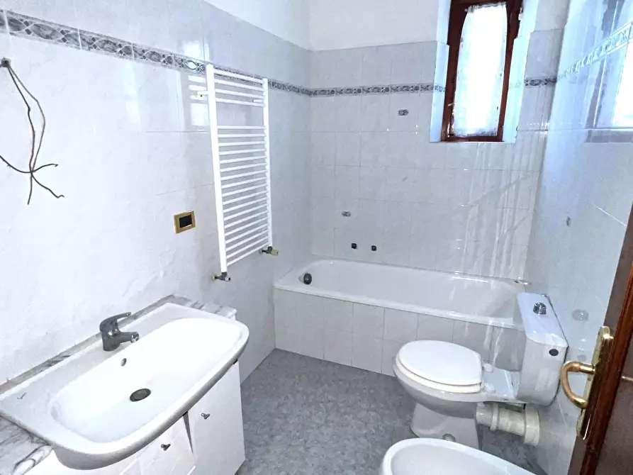 Immagine 25 di Appartamento in vendita  a Montelupo Fiorentino